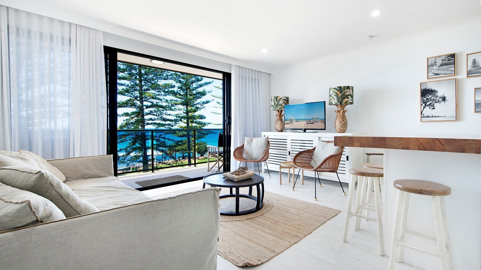 Burleigh By The Sea - Burleigh Hill Apartment