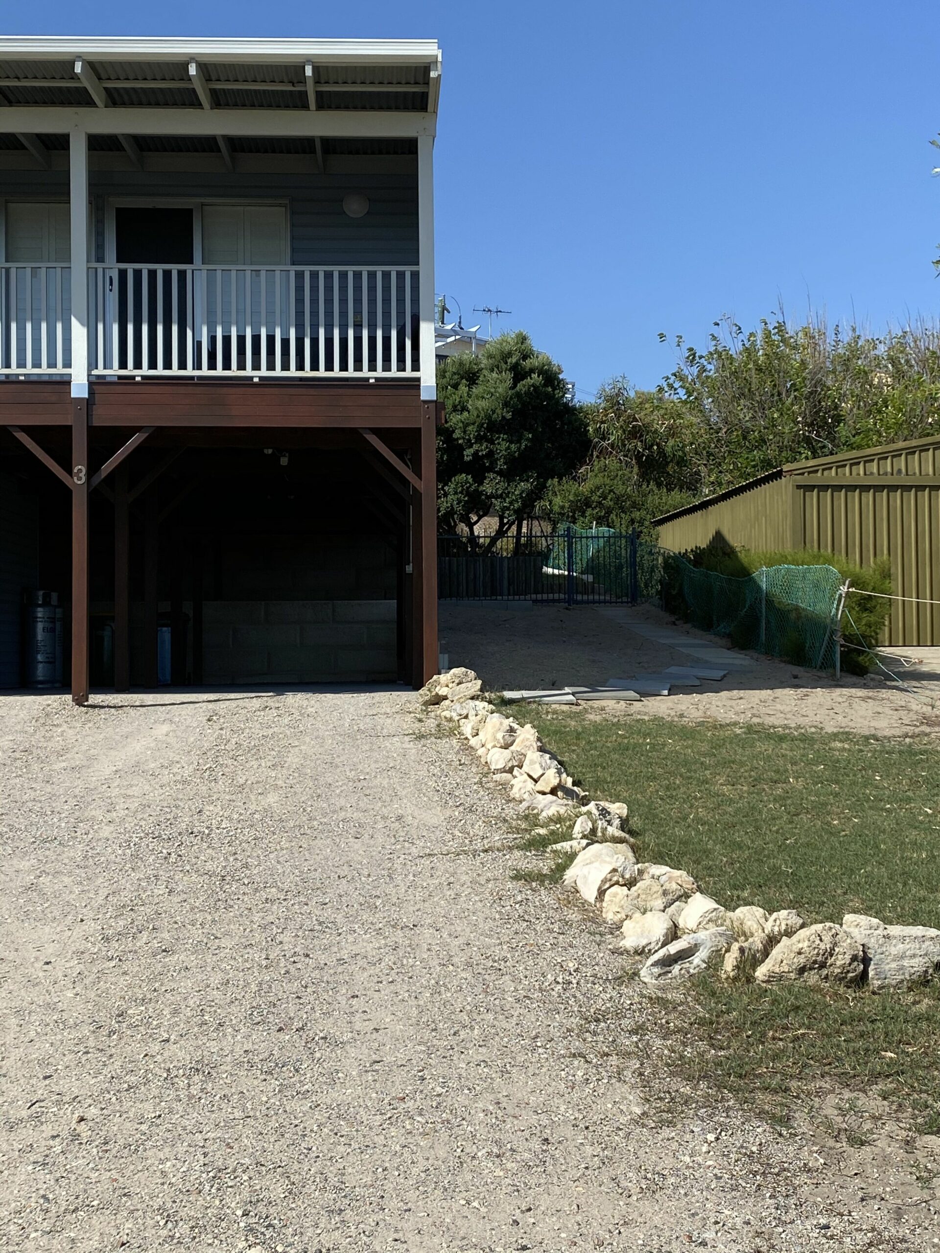 Beach Front  - Pet Friendly - Holiday Home in Guilderton-Moore River