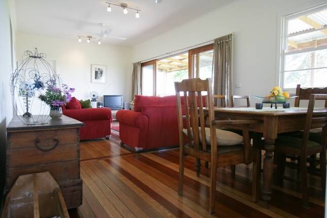 Nightcap Cottage - glorious view over farmland to hills