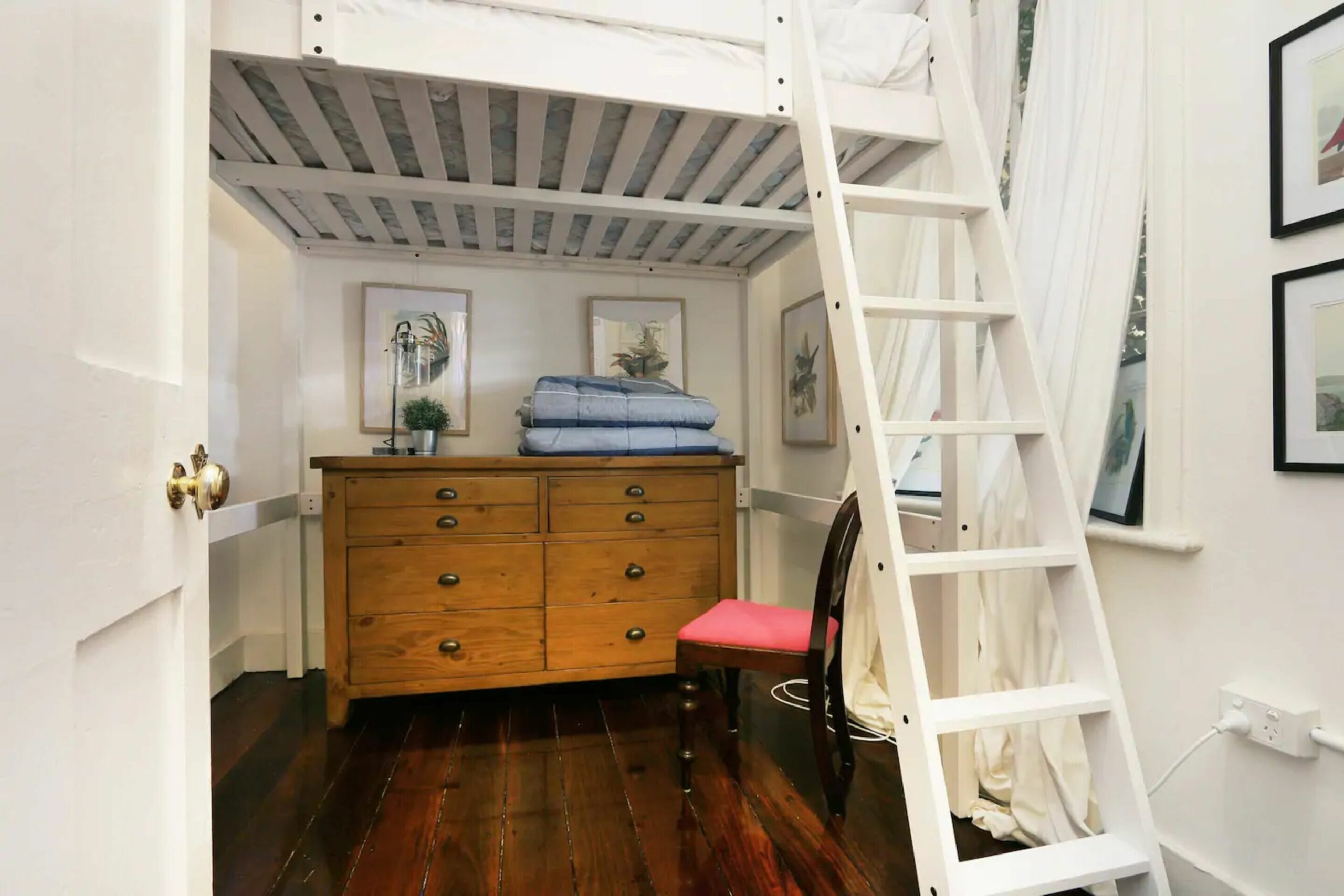 Central Heritage Building In Fremantle Sleeps 6