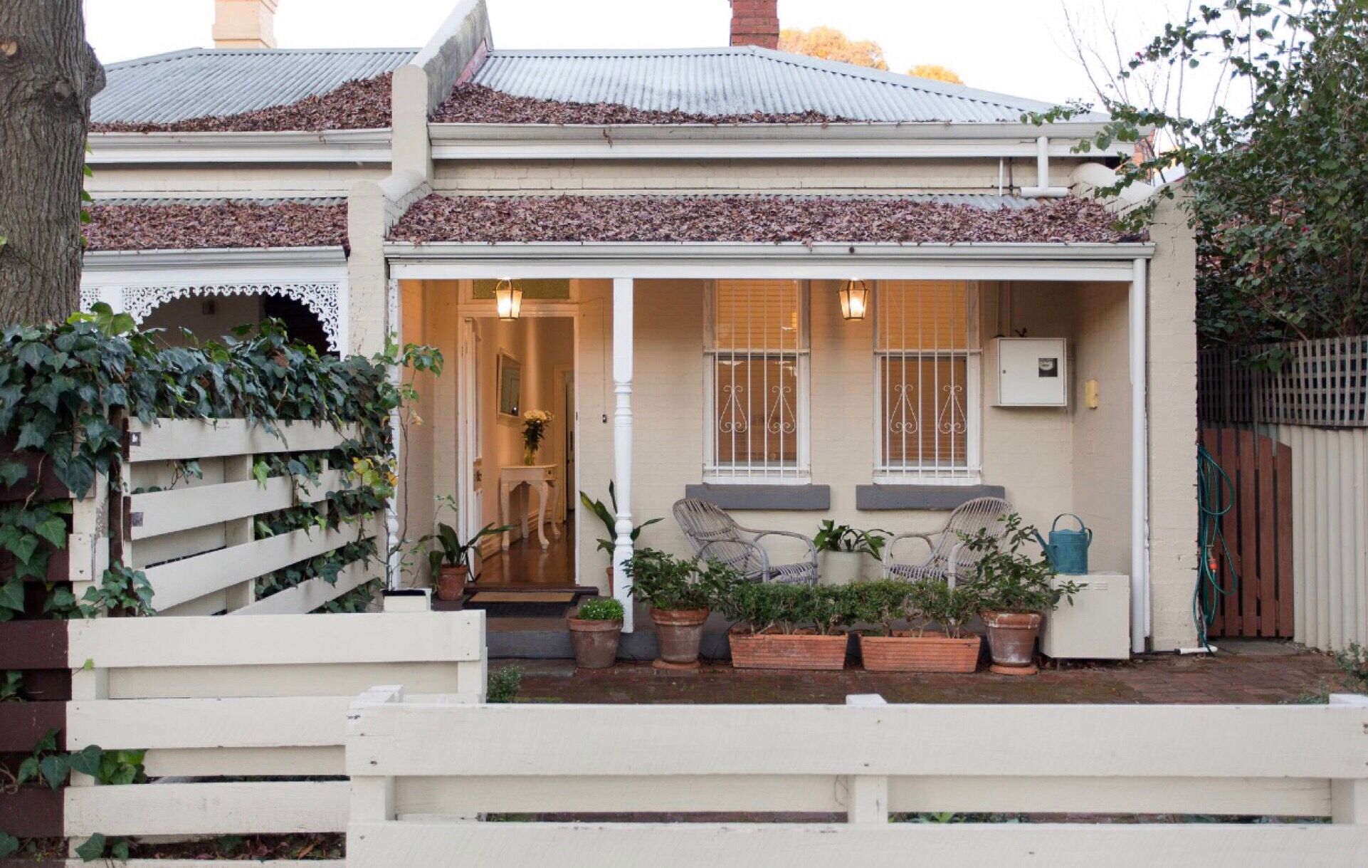 Gorgeous Central Subiaco Cottage - Walk to Kings Park, Cafes, Restaurants, Train