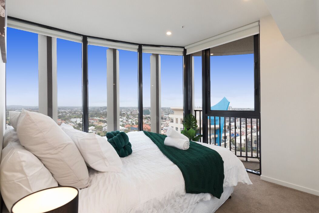 Spire Private Residences in CBD