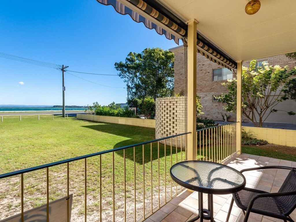 Great Views, Ground Floor Unit Clearview Apartments South Esplande, Bongaree