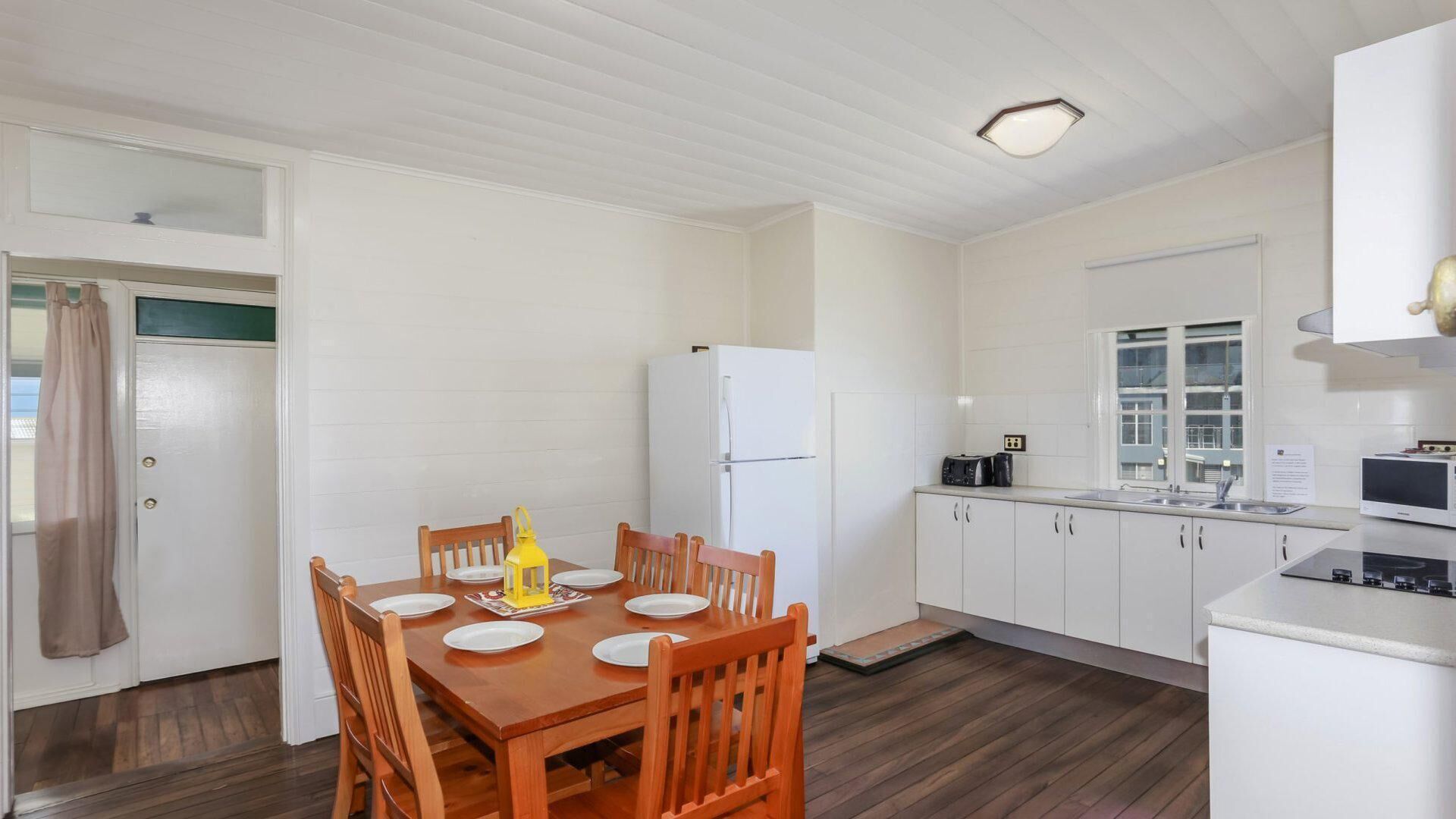 Yamba Pilot Cottage 2 - Pets Welcome