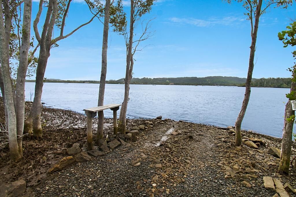 Robins Place - Fishing, Relaxing