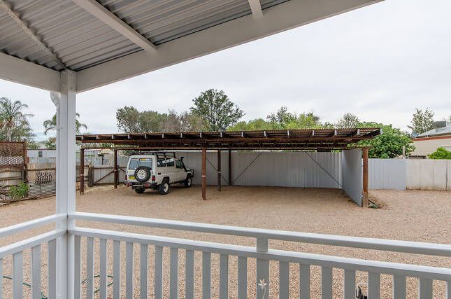 Outback Churchstay Luxury Accommodation