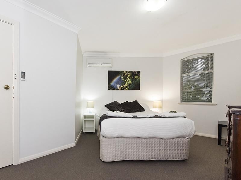 Stylish Subiaco Terrace Accommodation