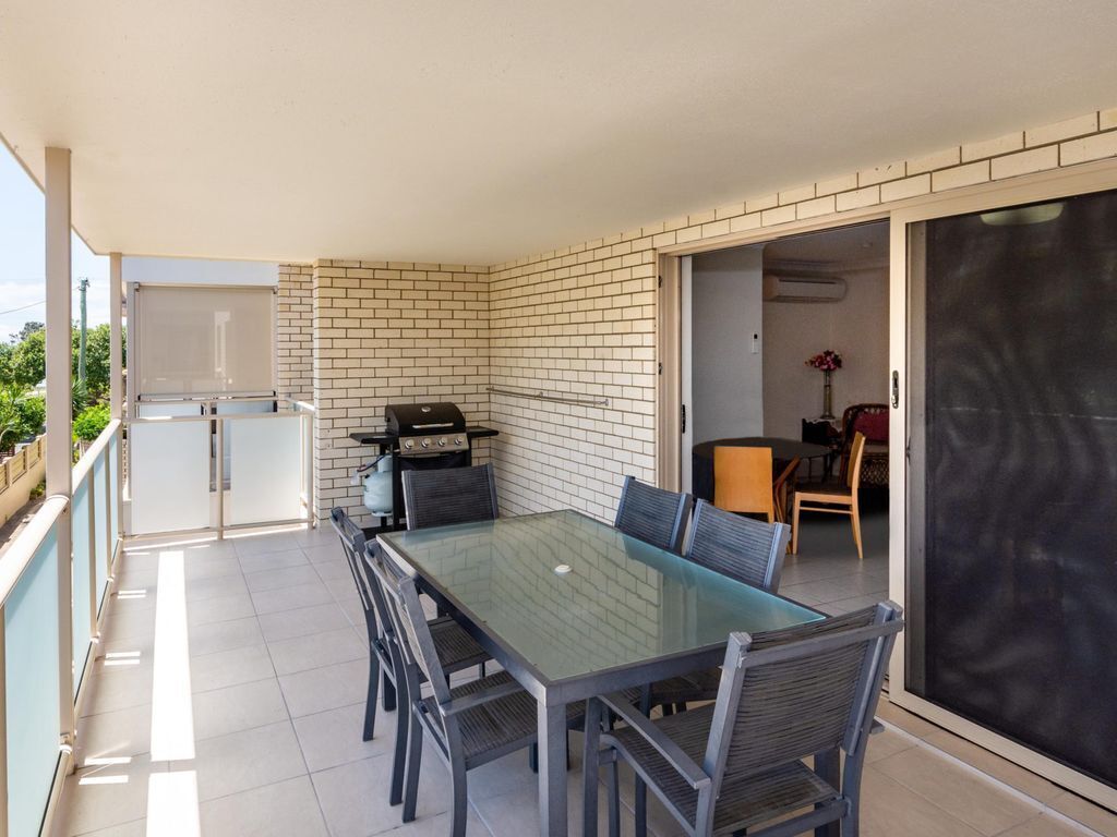 Enjoy the sea Breezes From the Balcony - Boyd St, Woorim