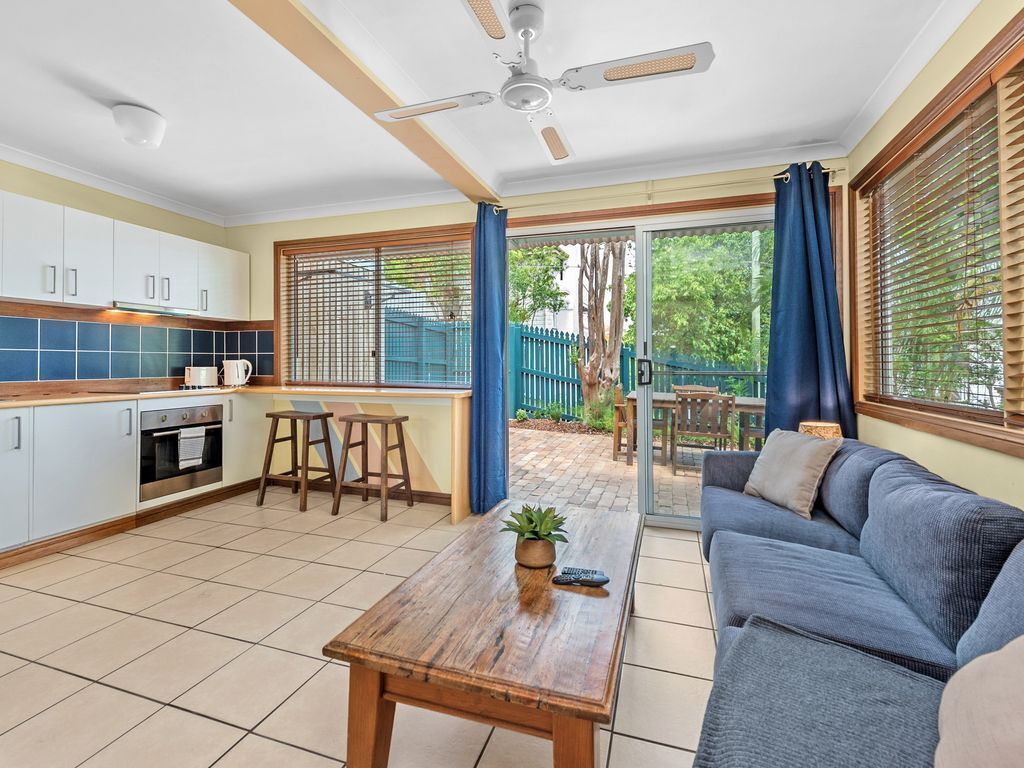 Peaceful Hideaway ~ Fully Self-contained Studio ~ 10 Mins to CBD