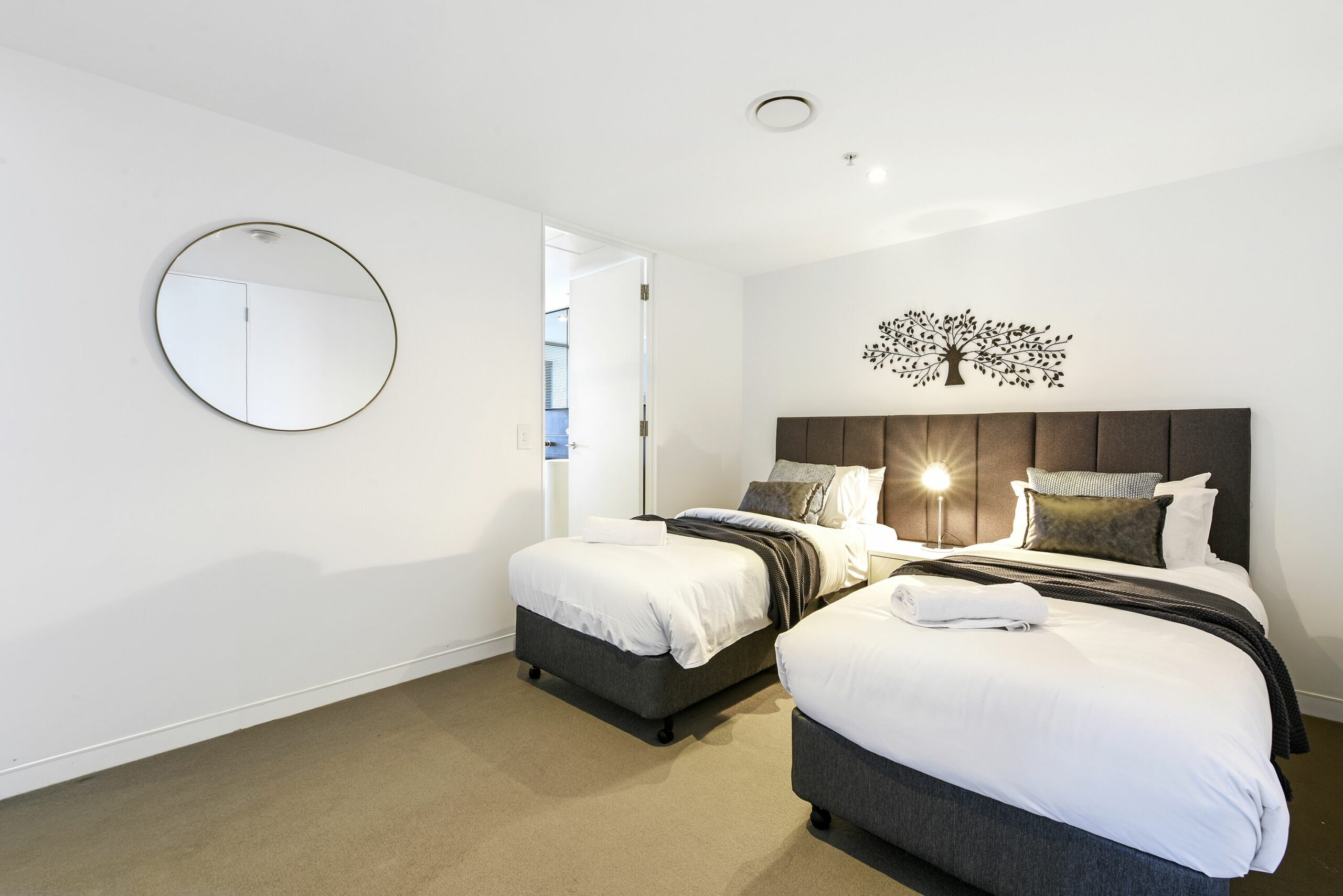 Oracle Broadbeach Apartments