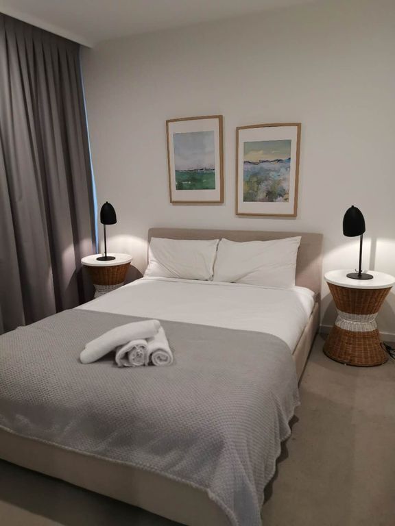 Bright One Bedroom Apartment - New!!