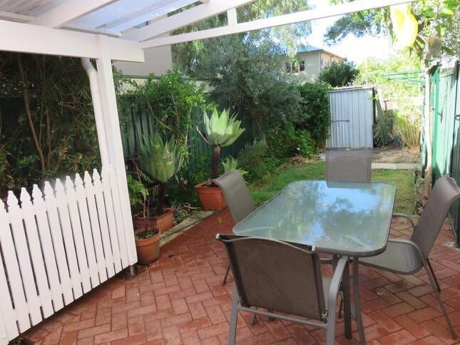 New Charming South Perth Townhouse Location. Location. Location