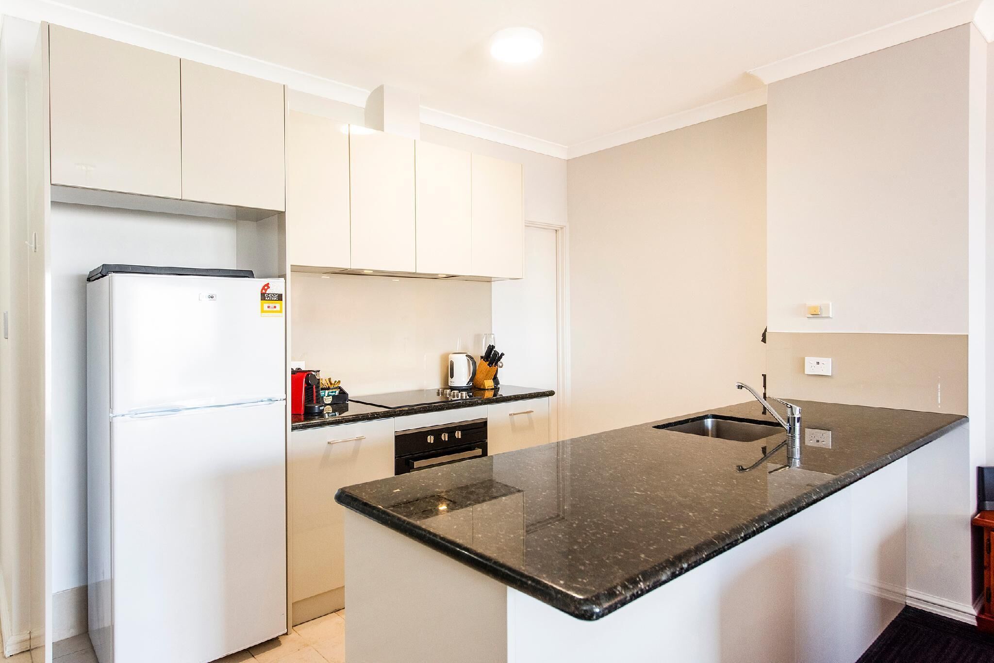 Huge two Bedroom, Updated and Fully Renovated Kitchen