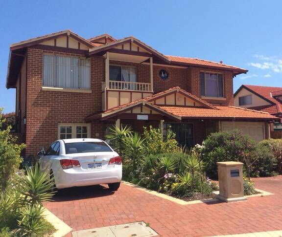 Crossland House in Hillary's Perth WA