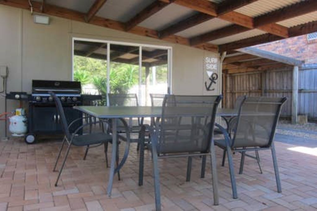 Funky Beach House on the Best Beach on Gold Coast