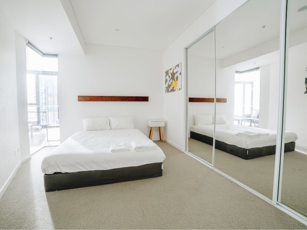 High Floor 2 Bed Apt in Brisbane City,pool and Gym