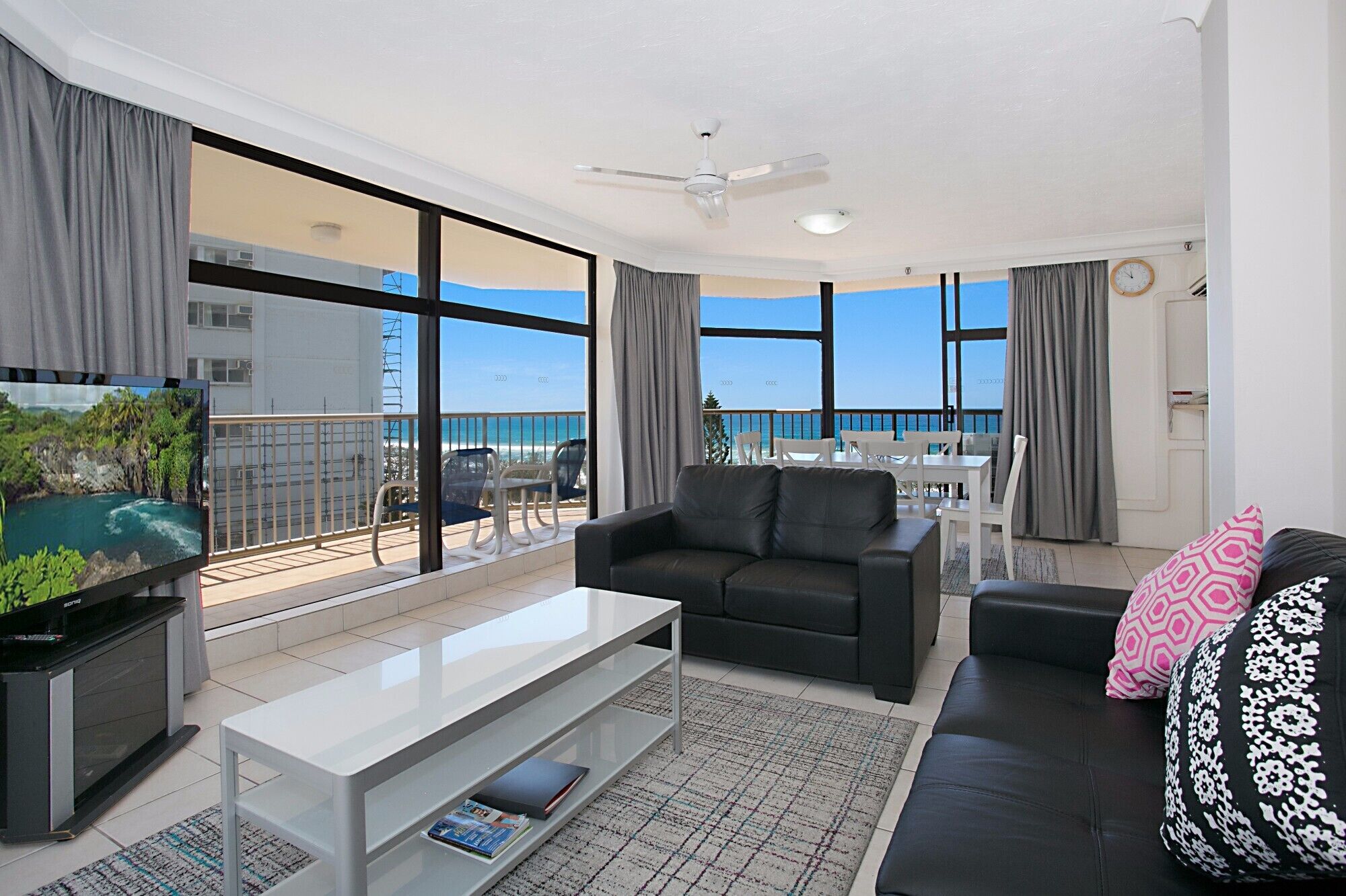 A Perfect Stay - #7D The Imperial Surfers Paradise