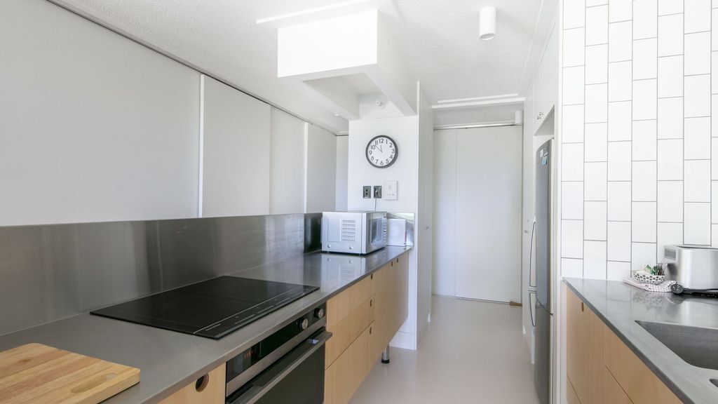 Burleigh Beach Tower - Renovated Unit With Free Wifi