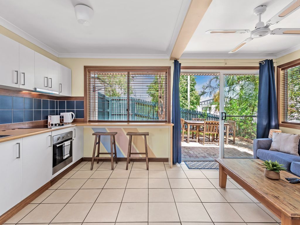 Peaceful Hideaway ~ Fully Self-contained Studio ~ 10 Mins to CBD