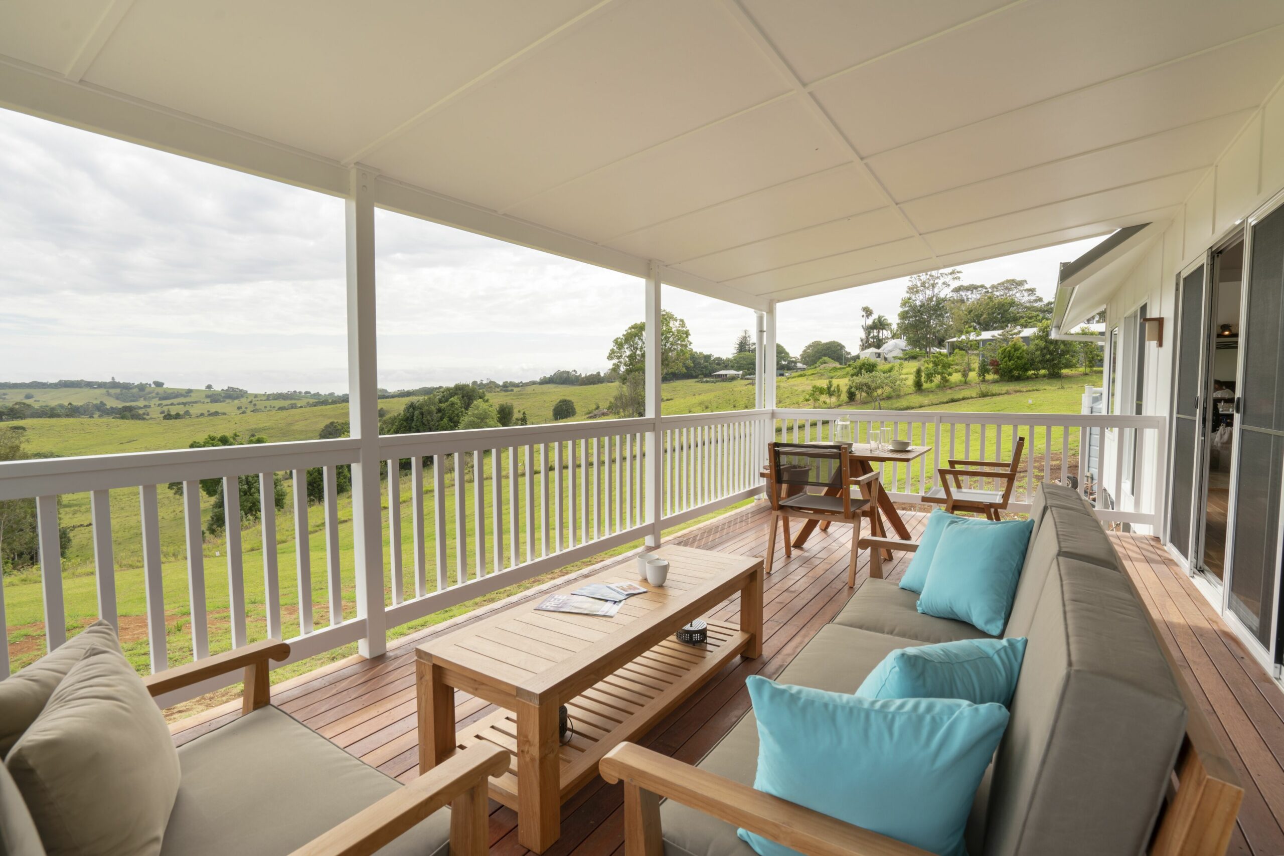 Boutique Holiday Cottages Overlooking Byron Bay