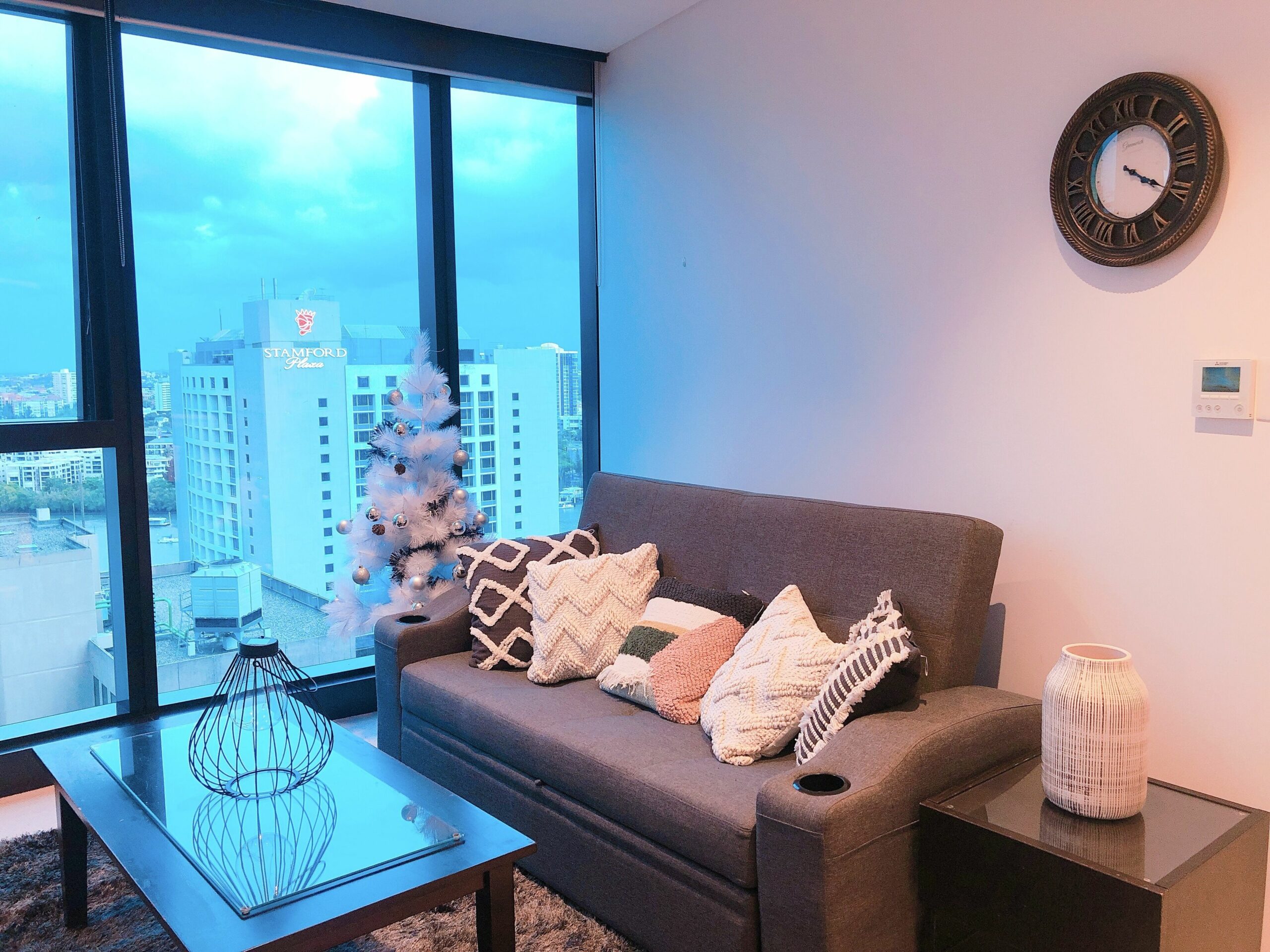 Skytower Apartment