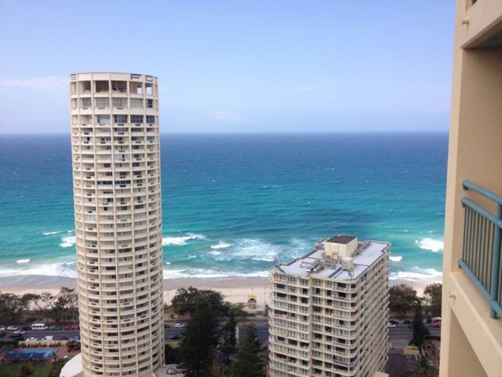 Crown Towers, 2 Bedroom Apartment, North Facing Ocean Views on the 30th Floor