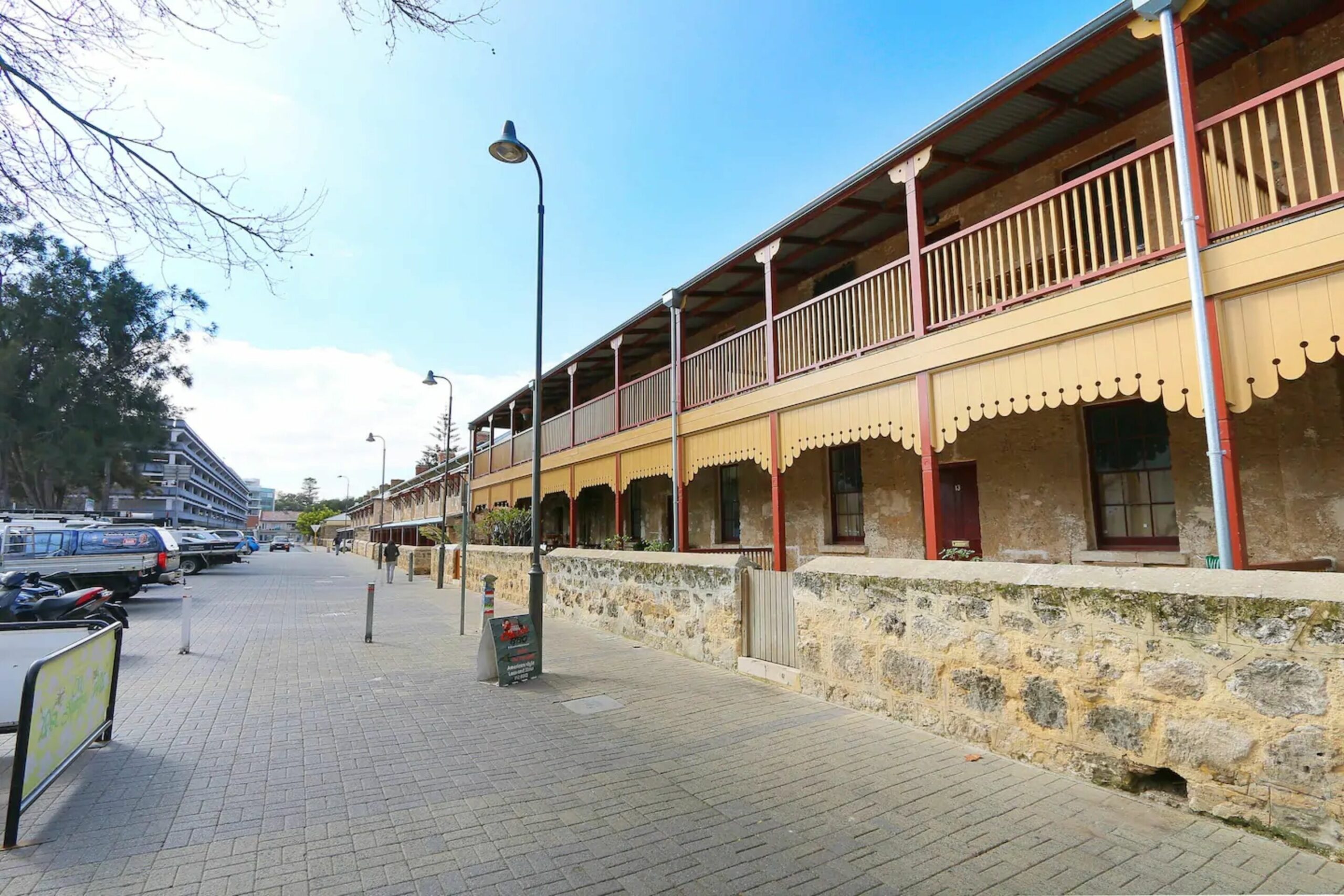 Central Heritage Building In Fremantle Sleeps 6