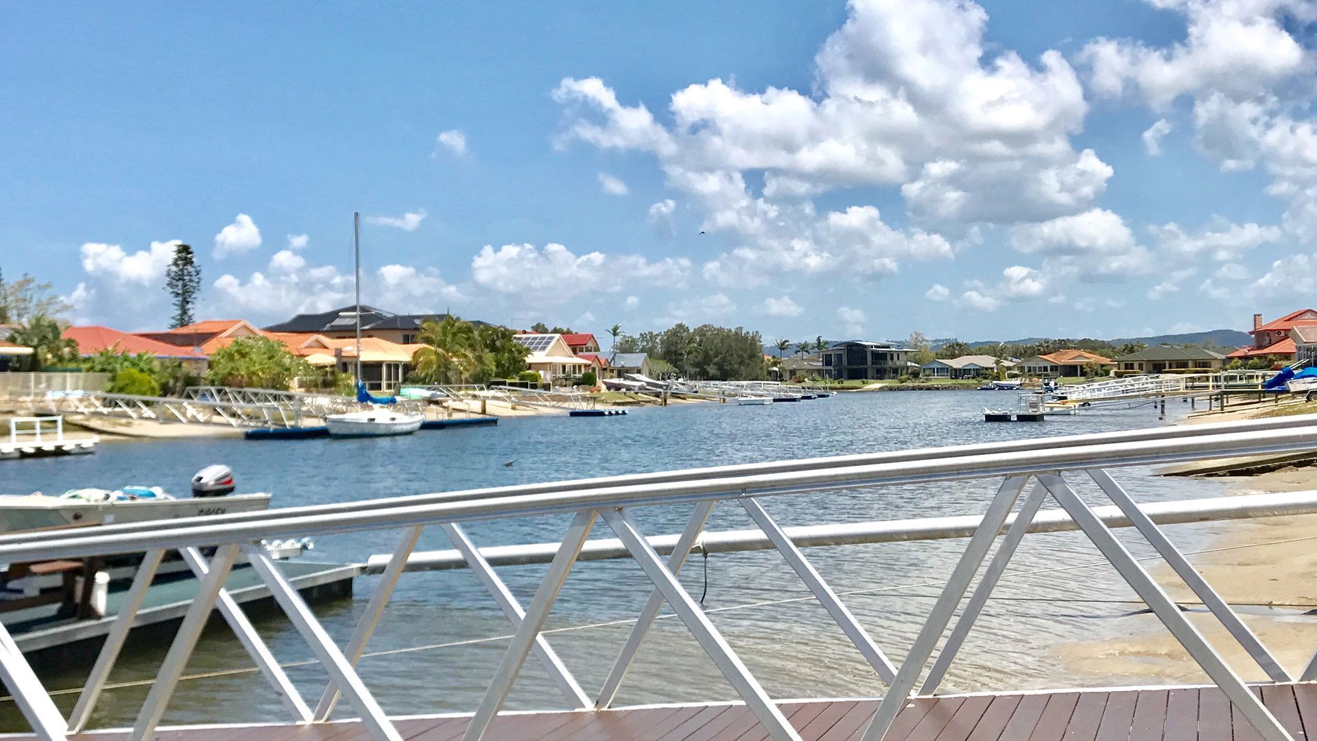 Ballina/byron Waterfront Holiday Home