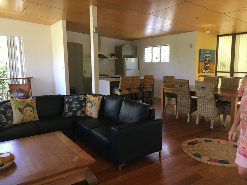 Pet Friendly Beach House Close to Gorge Walk