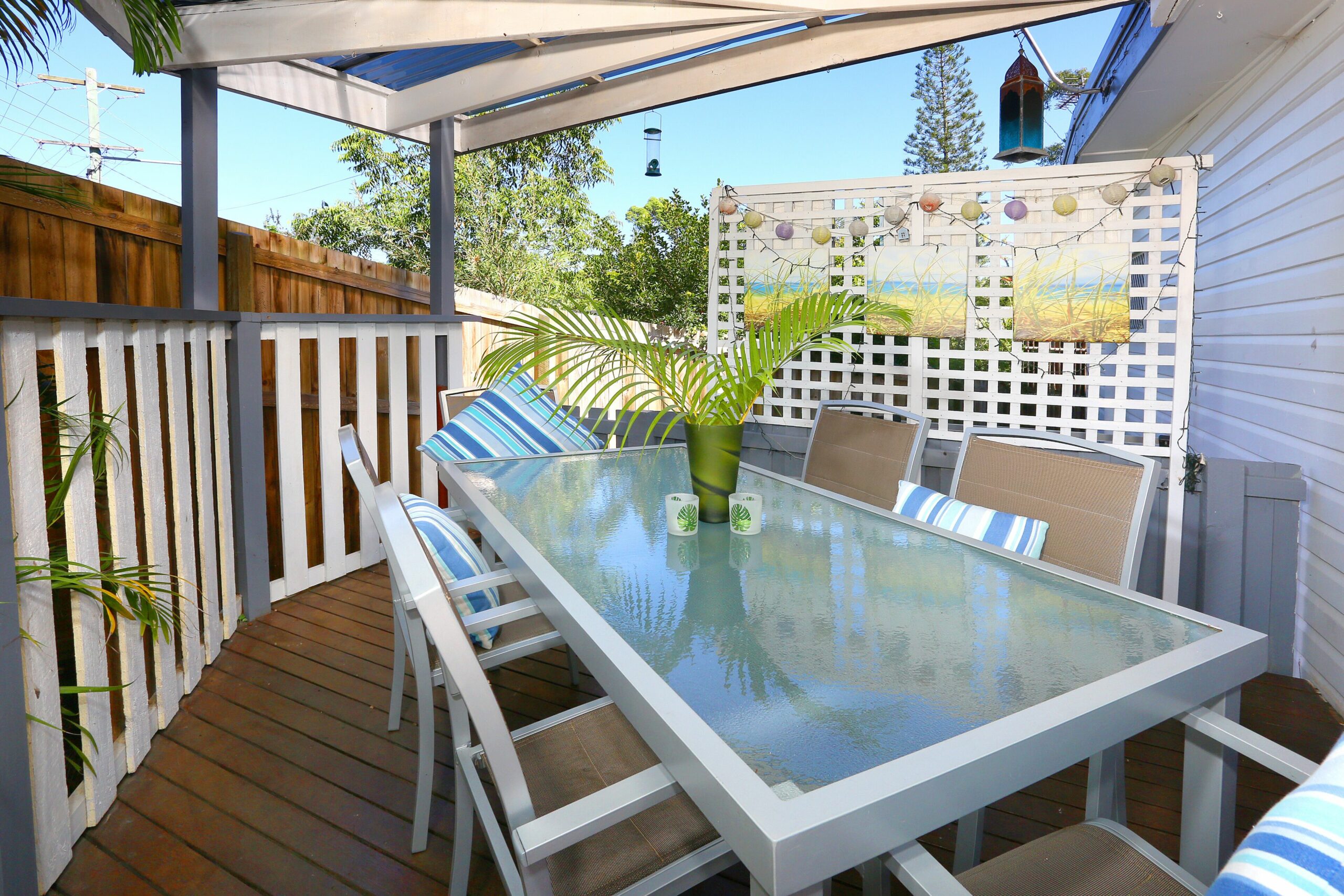 Surfers Beach Cottage Pet Friendly