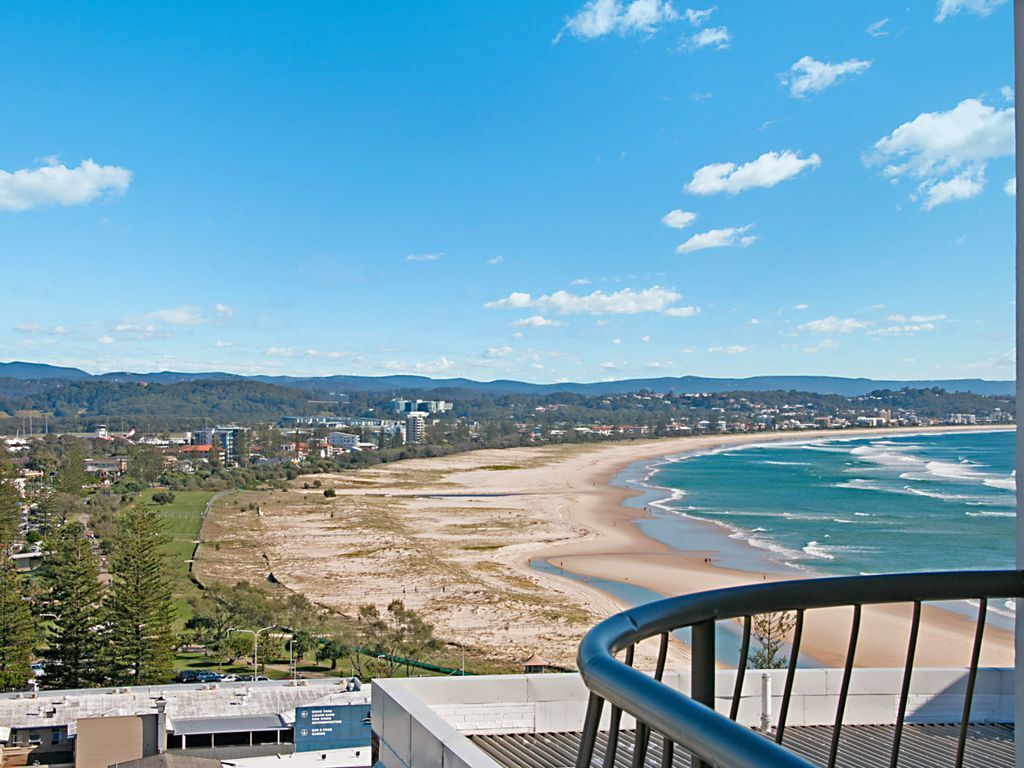 Chateau Royale Unit 36 Situated on Kirra hill overlooking Coolangatta