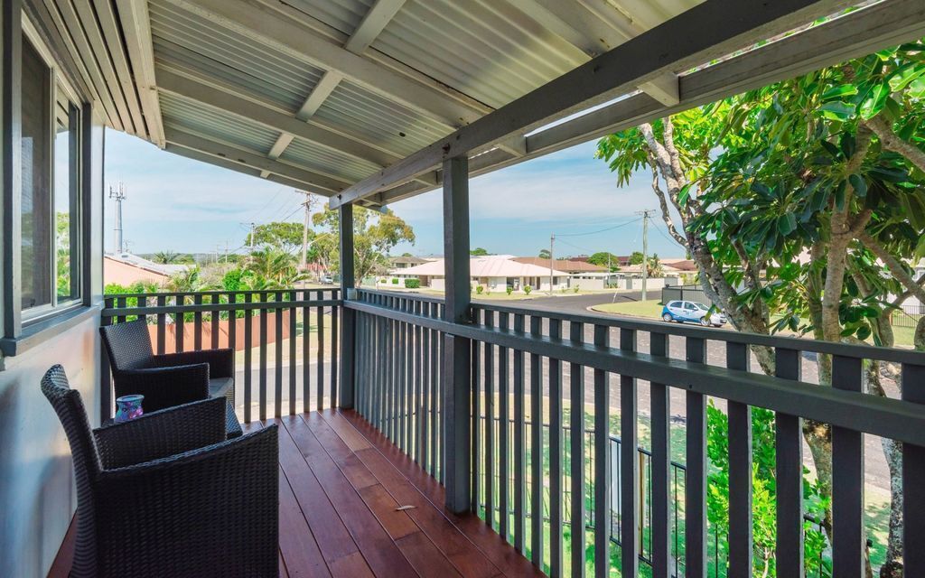 TWO BEDROOM UNIT ON WATTLE