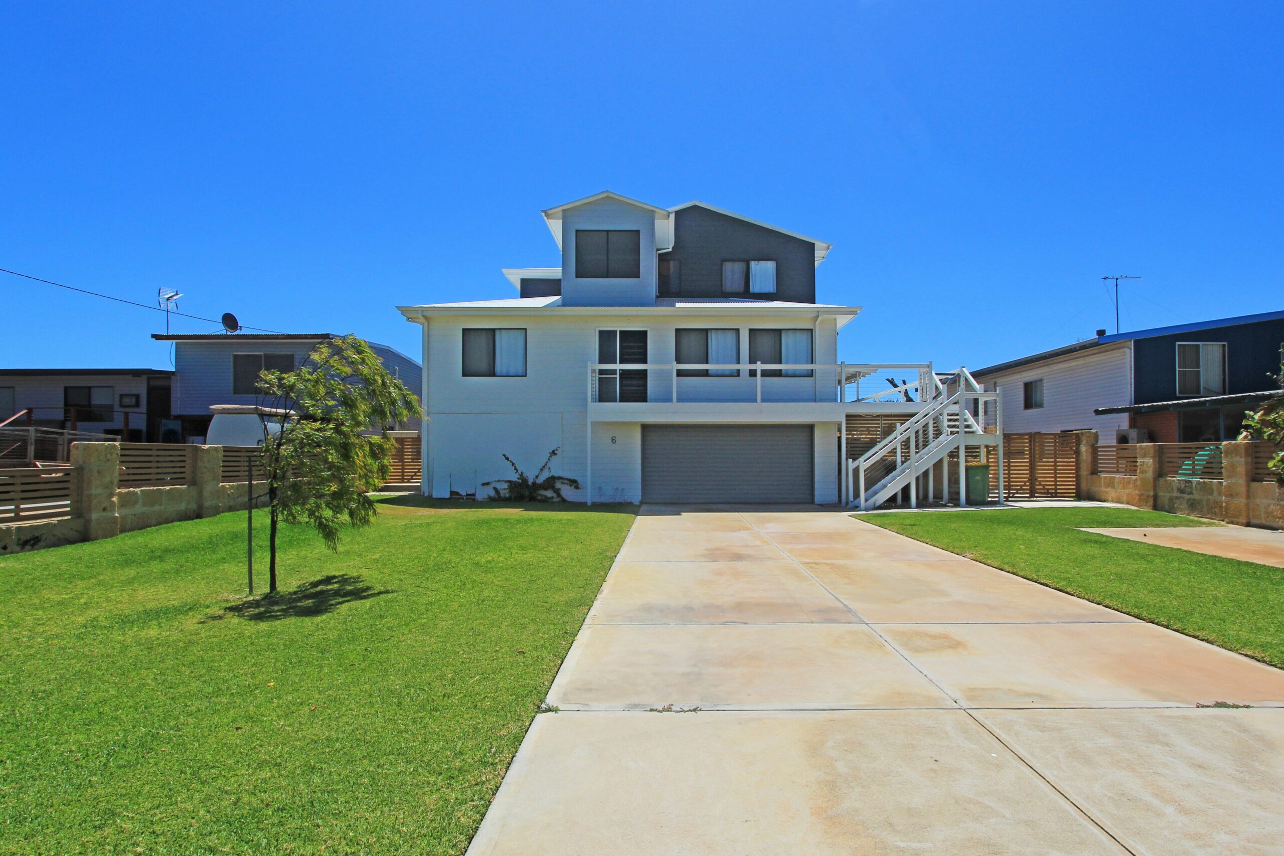 Large Family Home in Jurien Bay with great entertaining area