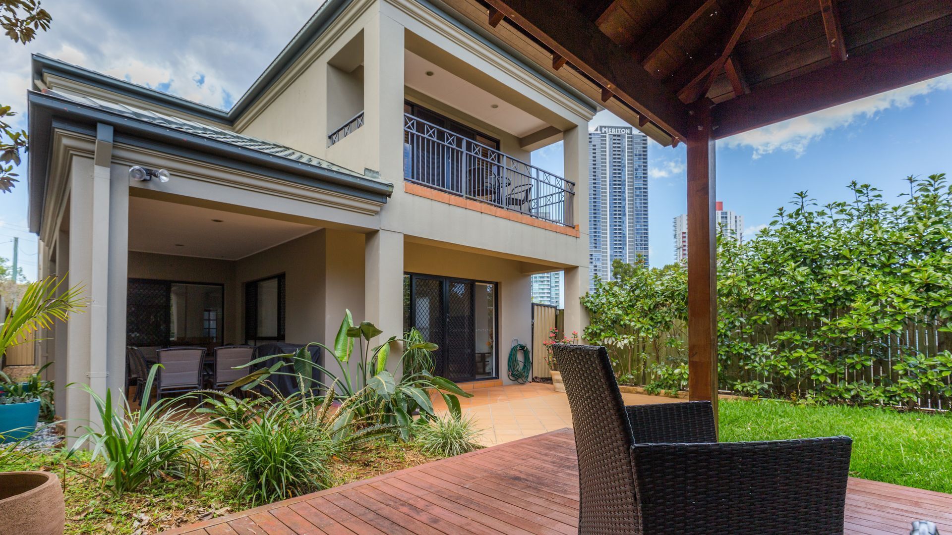 Entertainer's Paradise at Gold Coast