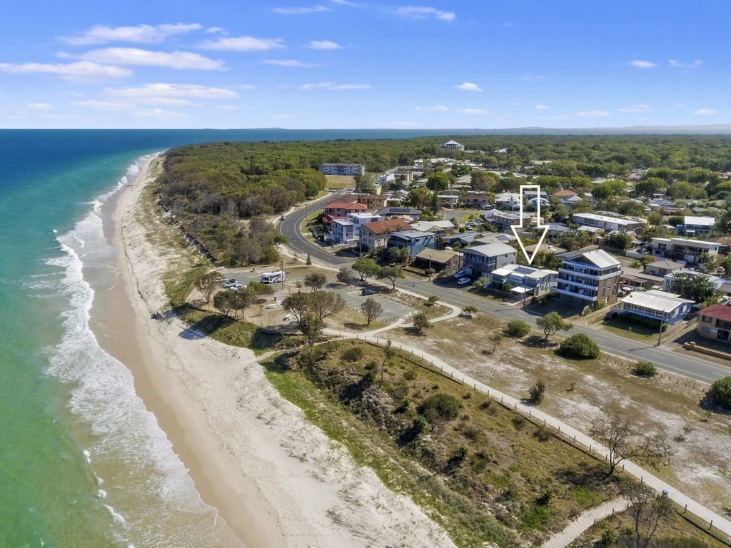 Woorim Beach House With Water Views