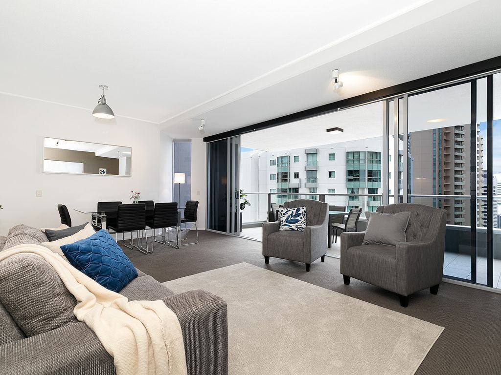 Executive 3 Bedroom Family Suiteriver Viewswifibrisbanecarpark