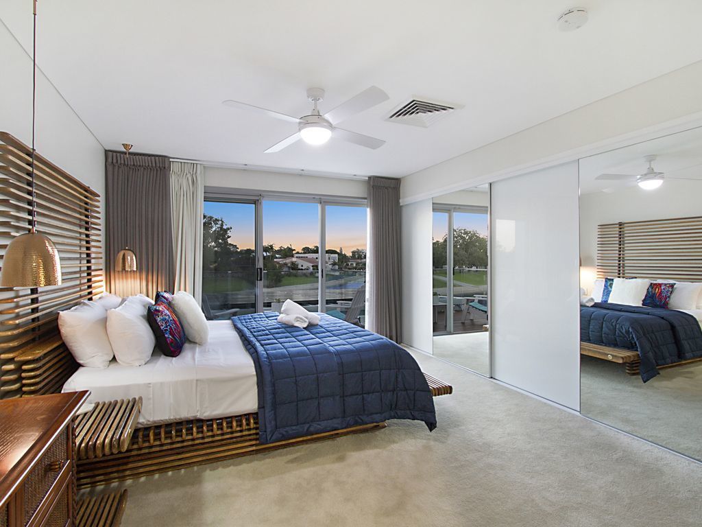 Vogue Holiday Homes – Whitehaven @ Broadbeach