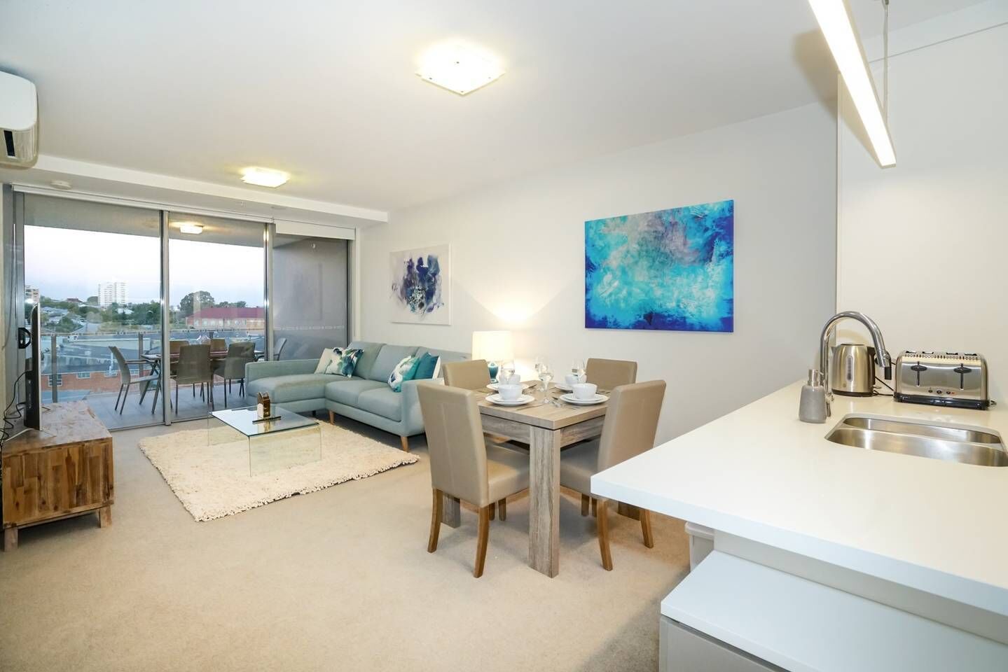 Westend 2 BED APT River Park Close to City UQ Qwe040