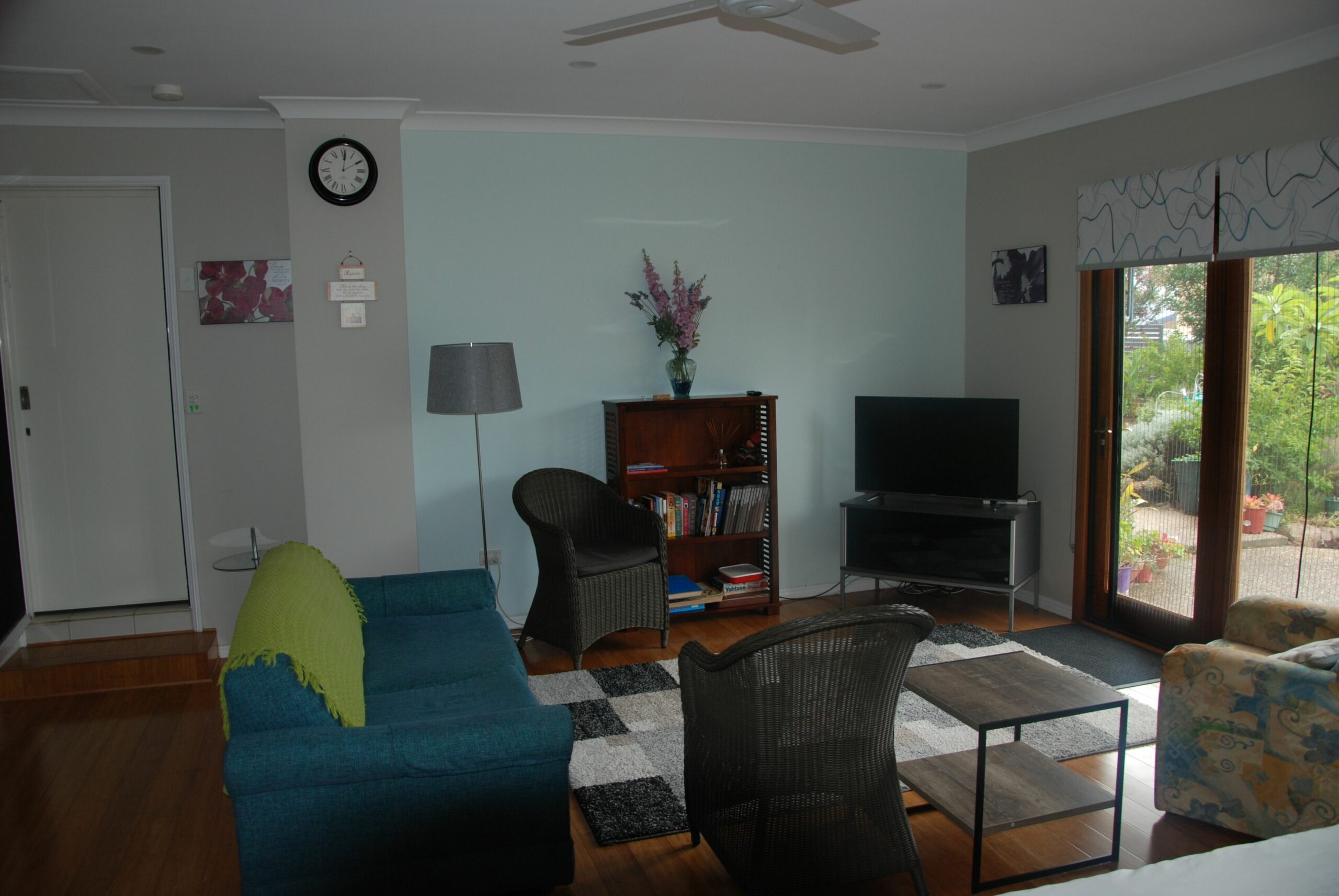Comfortable Quiet and Secure Location Midway Between Brisbane CBD and Gold Coast