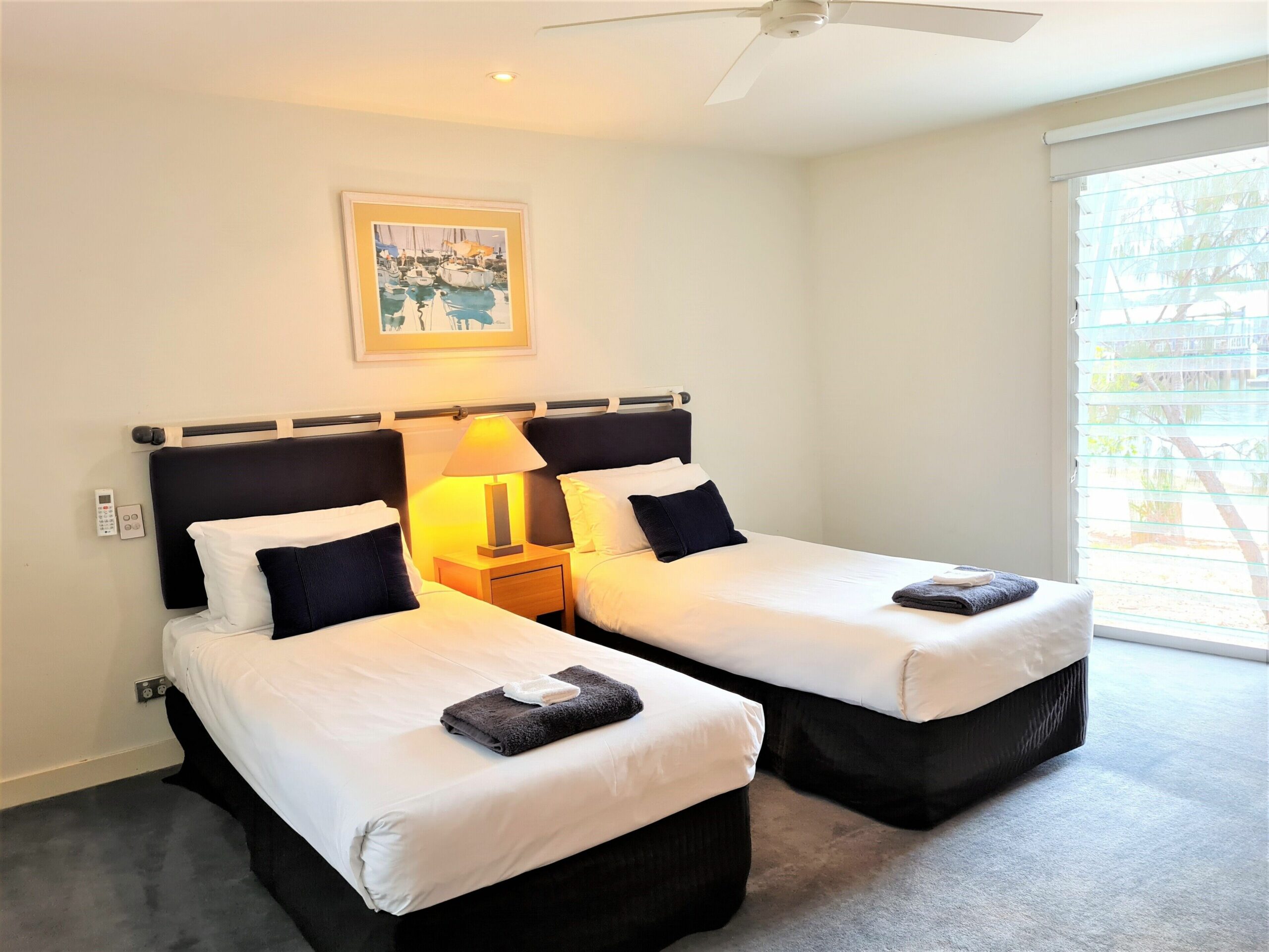 Beachfront Marina Lodge - South Stradbroke Island