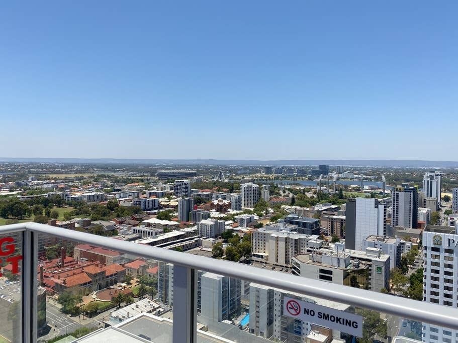 SKY Gardens Sunset River View Netflix Wine Parking