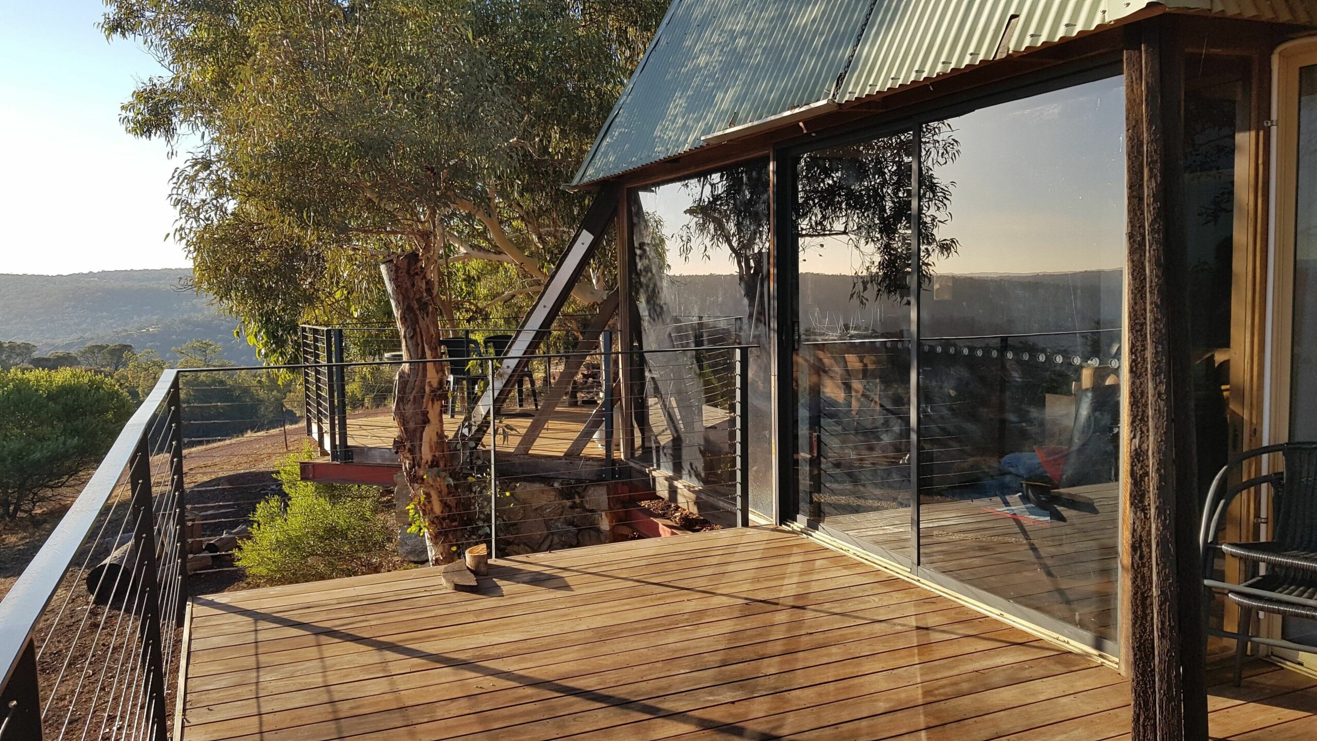 Chittering Heights - A Luxurious Romantic Tree House Retreat