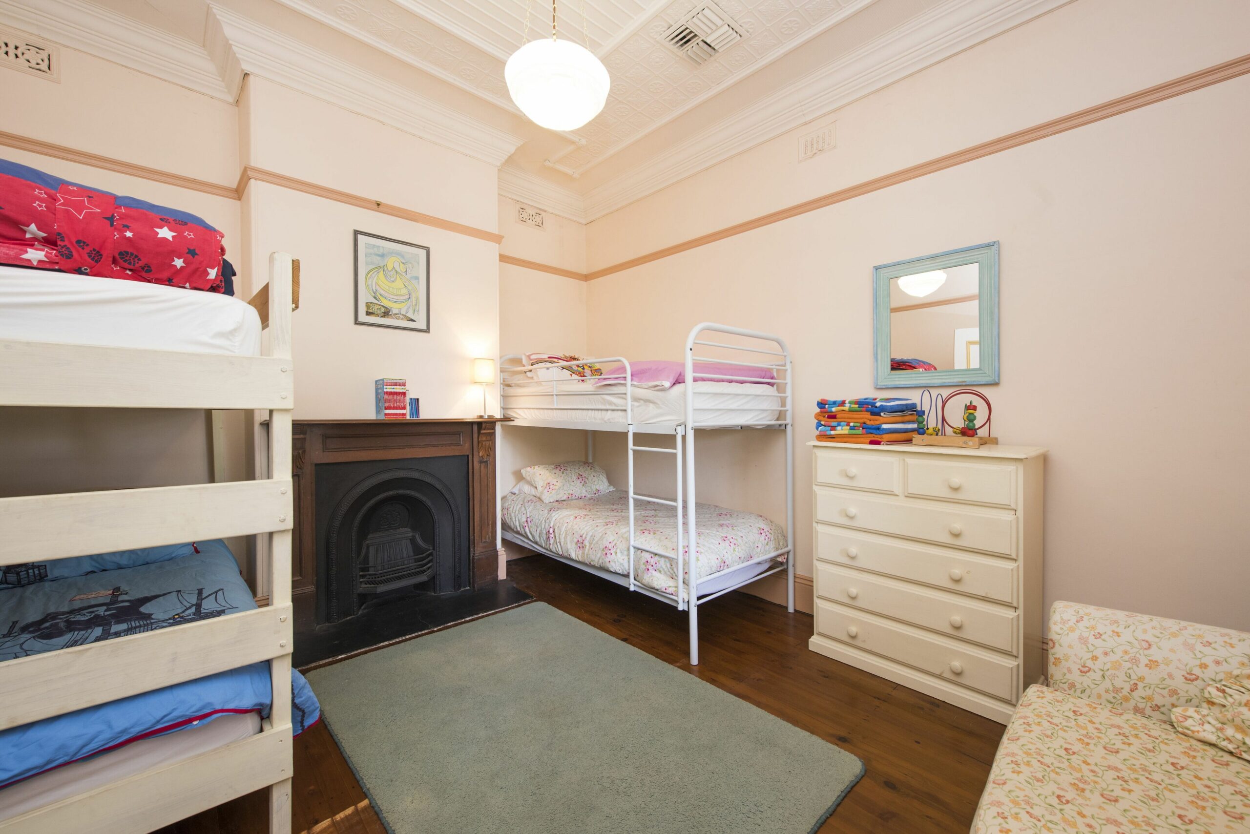 Ideal Mudgee Stay! Central Location - 1-2 Blocks to Anywhere in the Town Centre