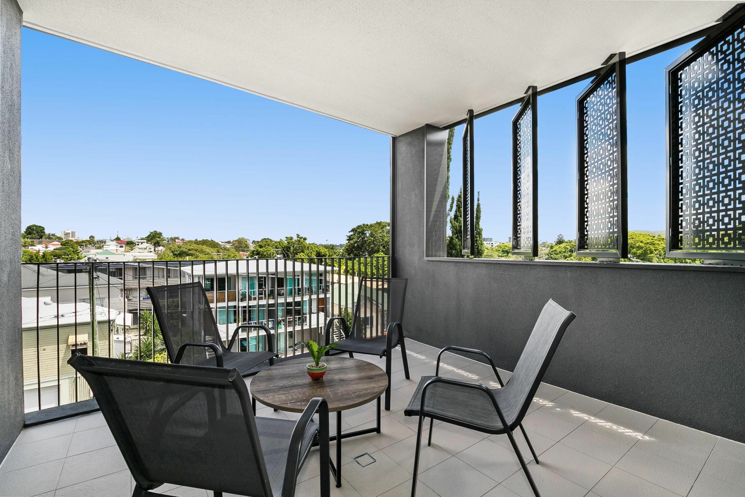 Bright Modern Apartment Near City and Southbank