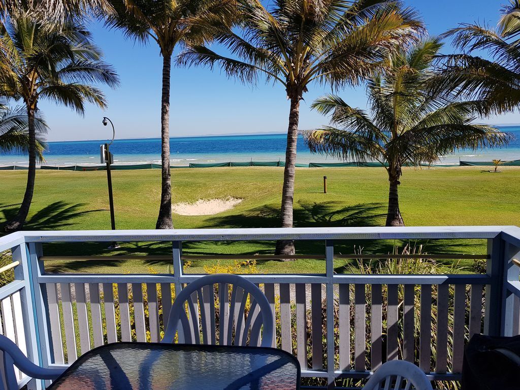 Tangalooma Beachfront Villa 28