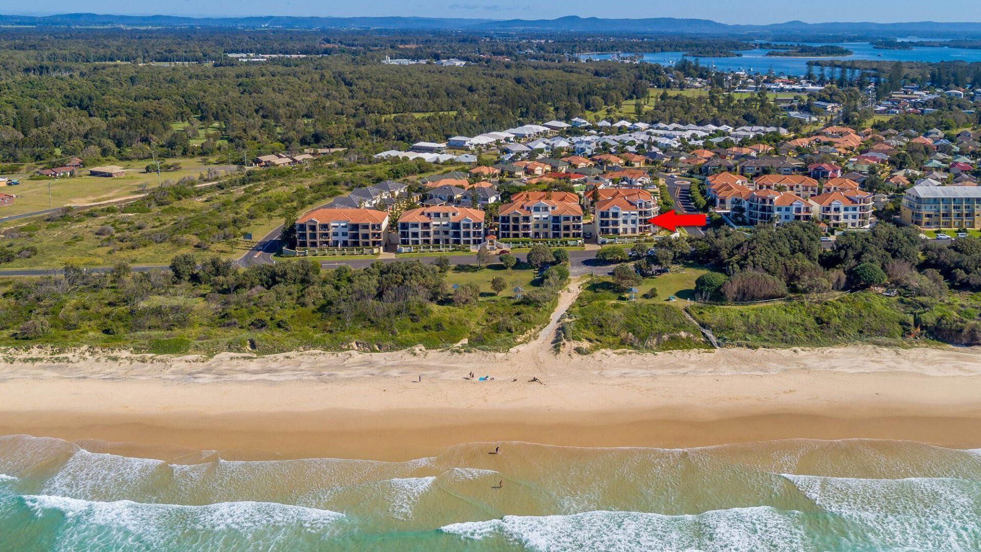 The Sands 7- Great Ocean Views Free Wi-fi Smart TV