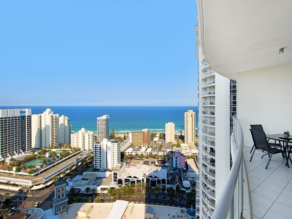 Chevron Renaissance 2 Bedroom Penthouse Ocean View We Accommodate