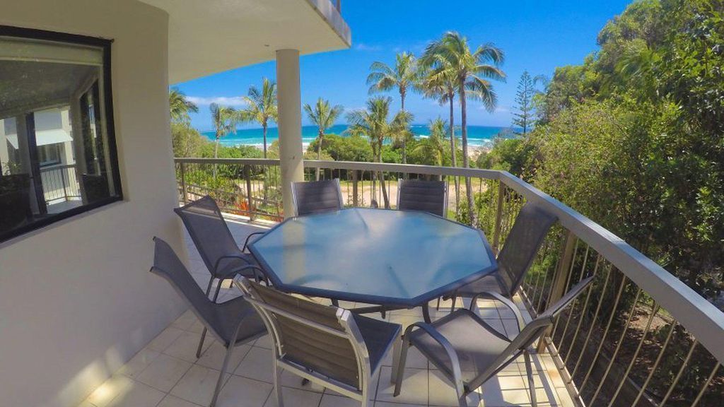 Mooloomba Five 4 Bed, 2 Bath, Beachfront, Location is Awesome!