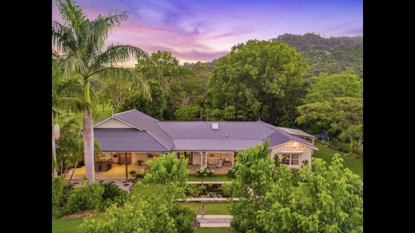 Idyllic Family House in the Byron hinterland