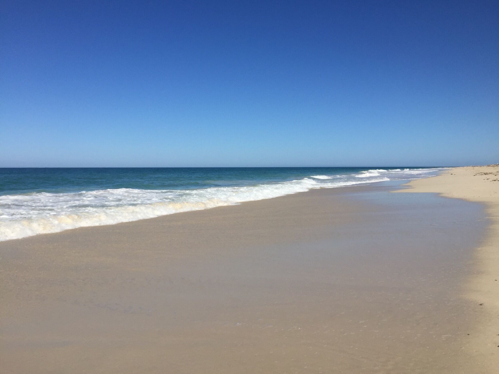 The Beach House ... Relaxed Hamptons style overlooking the Indian Ocean